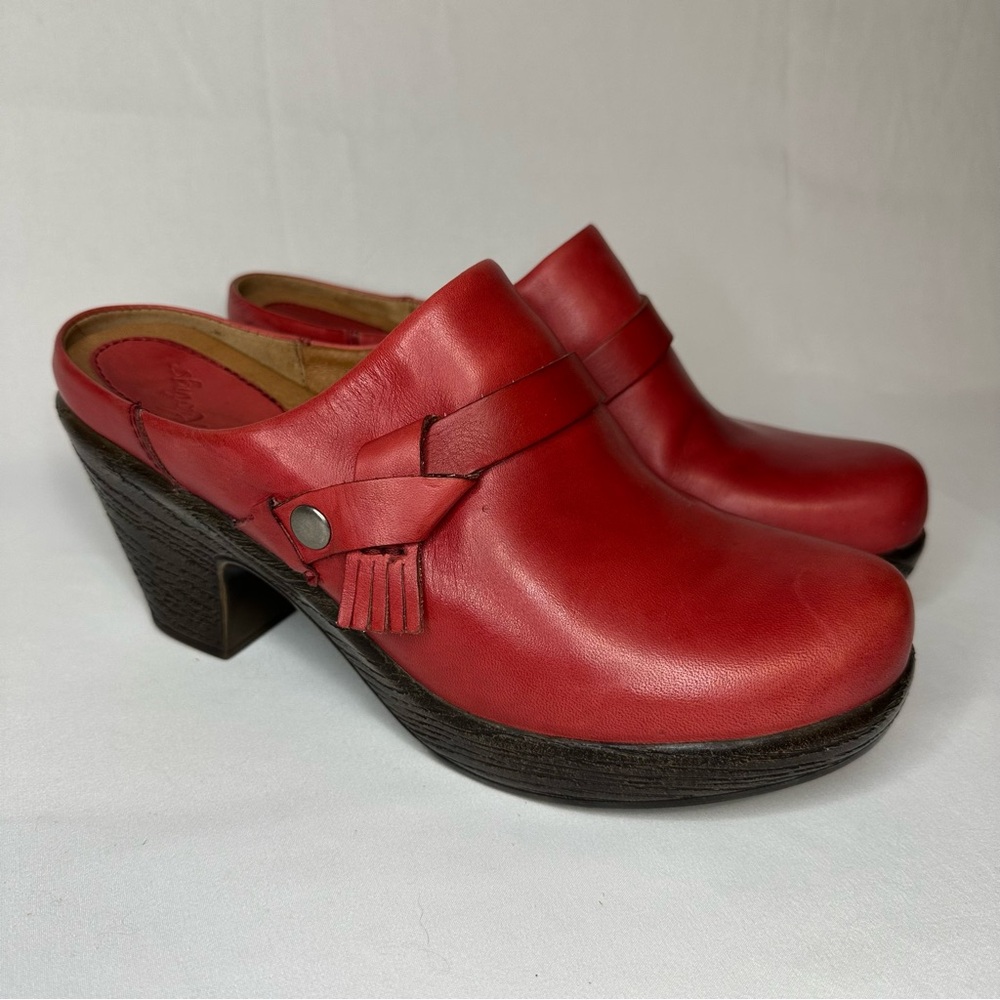 Kravings by Klogs Angie Leather Slip-On Clog Red Women’s Size 9